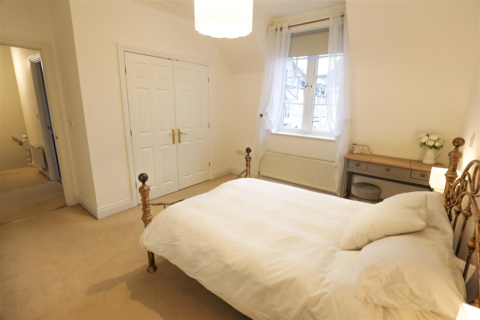 2 Western Courtyard, Talygarn Manor, Talygarn, Pontyclun, Rhondda Cynon Taff, CF72 9WR